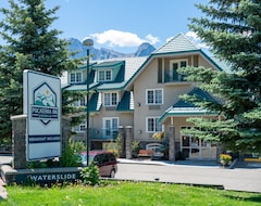 Otel Pocaterra Inn And Waterslide (Canmore, Kanada)