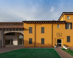 Hotel Forlanini 52 (Parma, Italien)