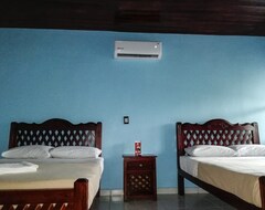 Hotel Kayon & Zarco (Lacanja Chansayab, Mexico)