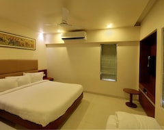 Hotel Shreeji Vatika (Surat, India)