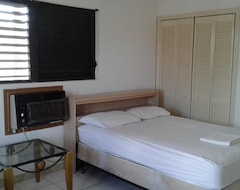 Hotelli Adderleys Motel (Andros Town, Bahamas)