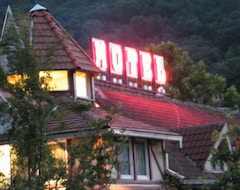 Khách sạn Džep (Vladičin Han, Séc-bia)