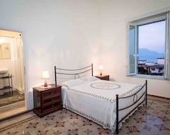 Oda ve Kahvaltı Bed And Breakfast La Torretta (Gaeta, İtalya)