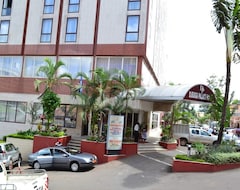 Otel Djeuga Palace (Yaoundé, Kamerun)
