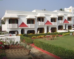 Hotel Dolphin (Puri, India)