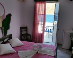 Hotel Pelagos (Aegialis, Greece)