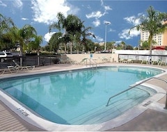 Hotelli La Quinta By Wyndham Orlando Universal Area (Orlando, Amerikan Yhdysvallat)