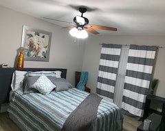 Toàn bộ căn nhà/căn hộ Suite For Business Or Pleasure, Maybe Both, Amazing Condition And Location (Altamonte Springs, Hoa Kỳ)