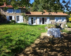 Cijela kuća/apartman Couples And Family Friendly, Mountain & Vineyards, Arboretum, Heart Of Nature (Cherier, Francuska)