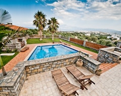 Hotel Villa Theano (Agios Nikolaos, Greece)