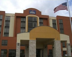 Hotelli Holiday Inn Express Hotel & Suites Dallas Fort Worth Airport South, An Ihg Hotel (Irving, Amerikan Yhdysvallat)