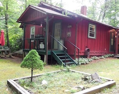 Toàn bộ căn nhà/căn hộ 250 Acres Off Blue Ridge Pkwy - Red House (Little Switzerland, Hoa Kỳ)