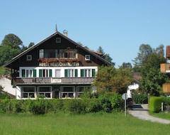 Khách sạn Neuschwanstein (Schwangau, Đức)