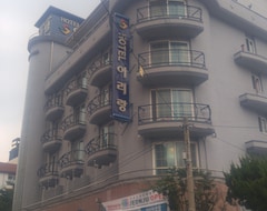 Khách sạn Goodstay Arirang (Jeonju, Hàn Quốc)