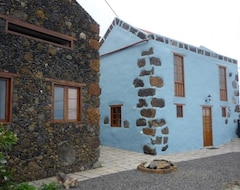 Casa Rural El Tenique Y El Pajero (Valverde, İspanya)