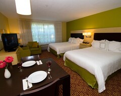 Otel Towneplace Suites By Marriott Gilford (Gilford, ABD)