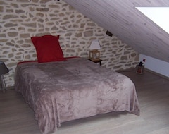 Bed & Breakfast La Maison De Marie-Claire (Doncourt-sur-Meuse, Pháp)