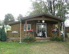 Otel Camping Domaine Du Lac De Miel (Beynat, Fransa)