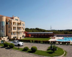 Khách sạn Llolla (Ulcinj, Montenegro)