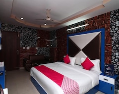 OYO 15794 Jatin Hotel (Haldwani, India)