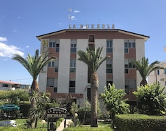 Otel La Bussola (Ortona, İtalya)