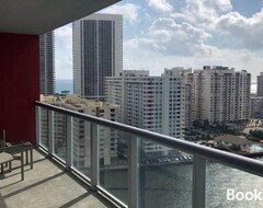 Casa/apartamento entero Beachwalk- 28th Floor Spectacular South View - 2 Bedroom (Hallandale Beach, EE. UU.)