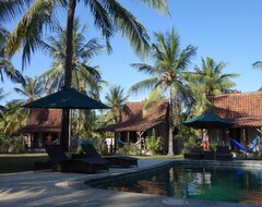 Hotel Coconut Garden Resort (Gili Trawang, Indonezija)