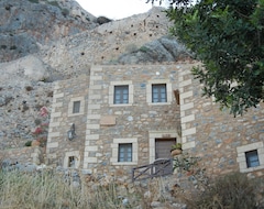 Hotel Izambo Guest Houses (Monemvasia, Grecia)