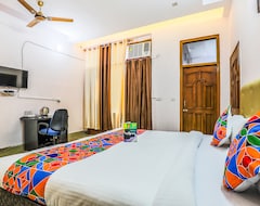 Khách sạn FabHotel Samriddhi Residency (Noida, Ấn Độ)