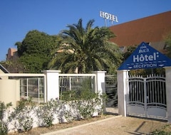 Hotel Point Bleu (Frontignan, France)