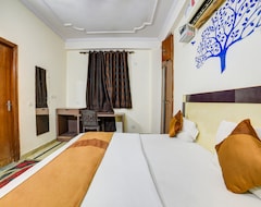 Hotel Cosy Tree Rooms - Sector 62 (Noida, Indija)