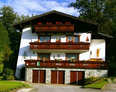 Hotel Haus Strutzenberger (Bad Ischl, Austria)