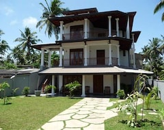 Hotel Beach Inns (Matara, Sri Lanka)