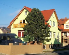 Hotel Na Skwerku (Stronie Śląskie, Poljska)