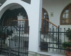 Hotel Pansion Chrisoula (Skiathos Town, Greece)