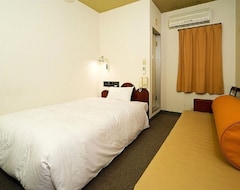 Khách sạn Smile Smart Inn Hakata (Fukuoka, Nhật Bản)