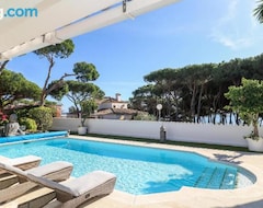 Cijela kuća/apartman Villa In Puerto Cabopino (Marbella, Španjolska)