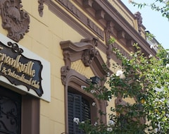 Hostel Frankville (La Plata, Arjantin)