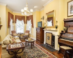 Hotel Exquisitely Furnished Home In Landmark Historic District (Savannah, Sjedinjene Američke Države)