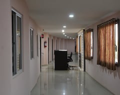 Khách sạn DivyaJyot Residency (Bhuj, Ấn Độ)