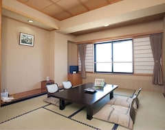 Guesthouse Nojionsen (Inawashiro, Japan)