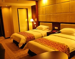 Green Gold Hotel (Dujiangyan, China)