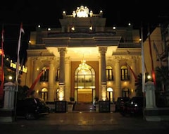 Hotelli The Grand Palace Hotel Malang (Malang, Indonesia)