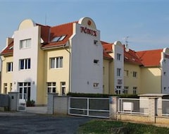 Khách sạn Főnix (Bükfürdö, Hungary)