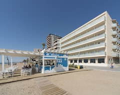 Hotel 4R Miramar Calafell (Calafell, Spain)