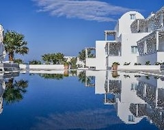 Hotel Petri Suites (Kamari, Grčka)