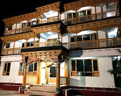 Khách sạn Hotel Caravan Centre (Leh, Ấn Độ)