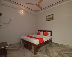 Khách sạn Oyo 37375 Hotel Govindam Palaza (Jaipur, Ấn Độ)