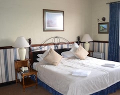 Bed & Breakfast Royal Country Inn (Dundee, Nam Phi)