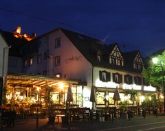 Khách sạn Hotel Burg-Café (Alken, Đức)